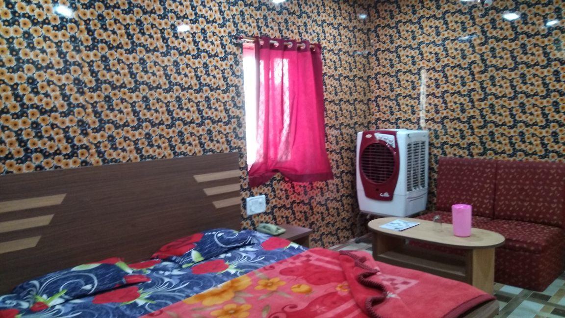 Hotel Parikalp Pachmarhī Extérieur photo